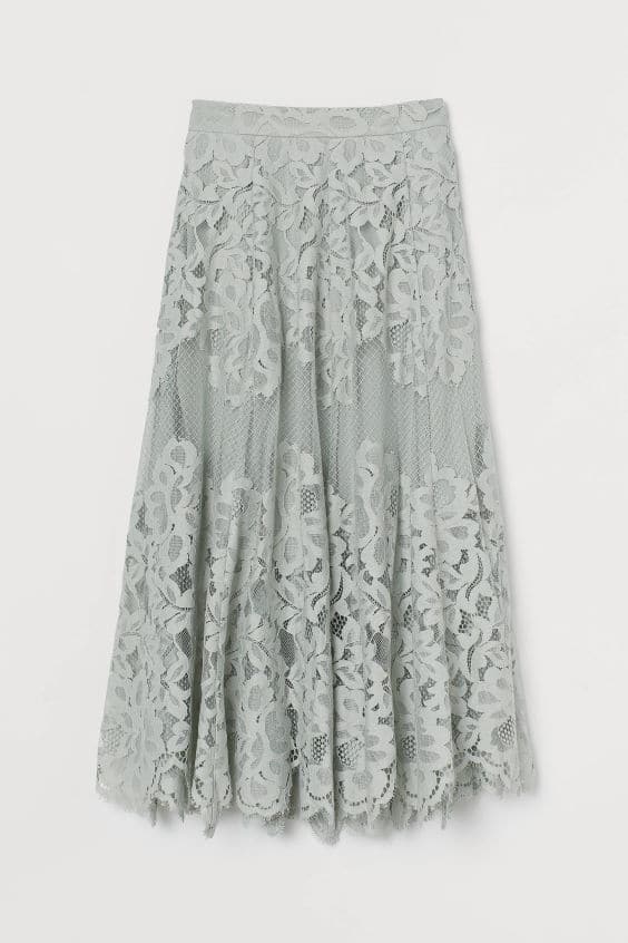H&M, Krajková sukně, 1 799 Kč