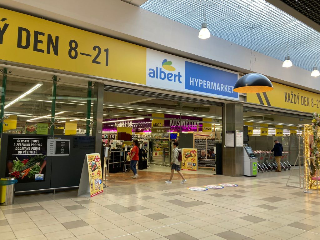 Hypermarket Albert Karlovy Vary